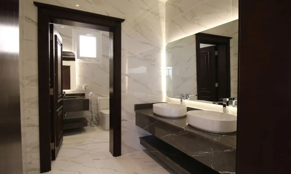 Brand NewSpacious 7 Bed Villa in Wukair - Image 4