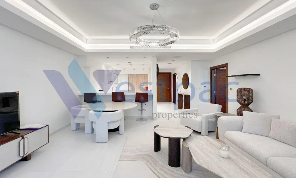 BRIGHT 1 BHK APARTMENT FOR RENT | FF | BALCONY small 2