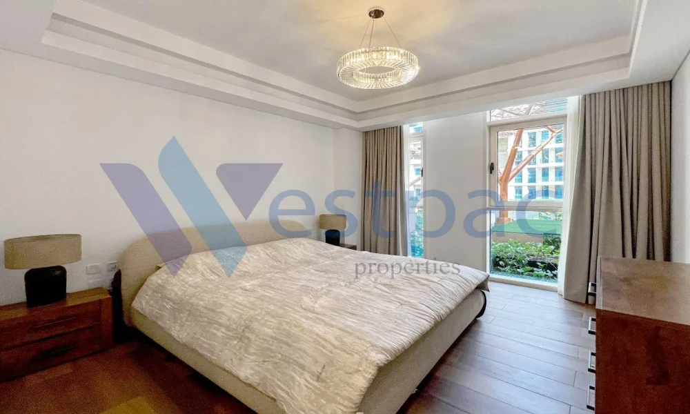 BRIGHT 1 BHK APARTMENT FOR RENT | FF | BALCONY small 3