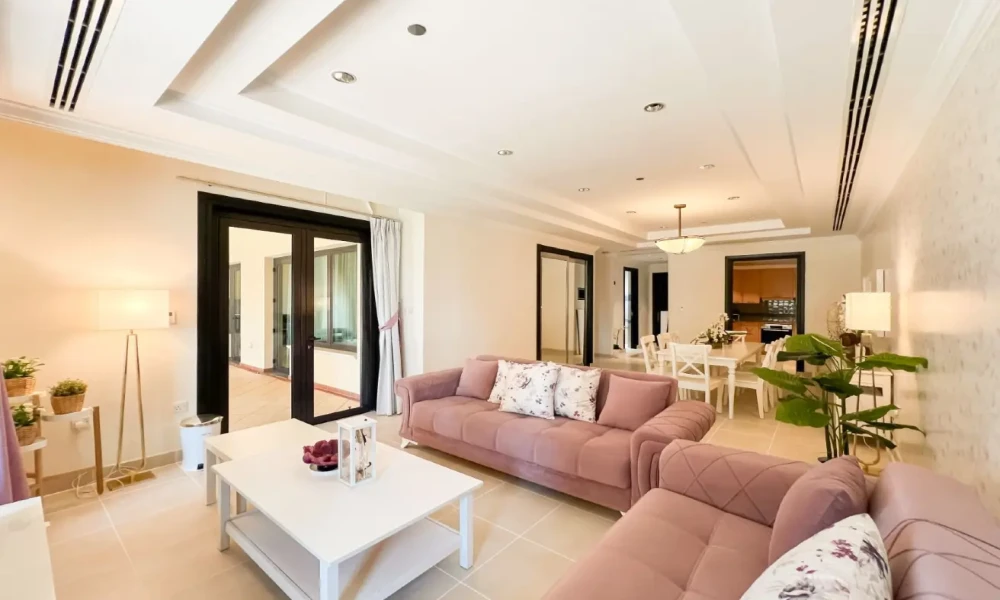 Exclusive Luxury Apartment | SF | Spacious Balcony small 1