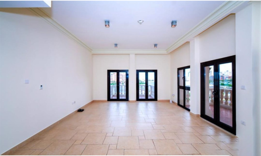 Luxurious 3 BHK with Balcony in Qanat Quartier small 2