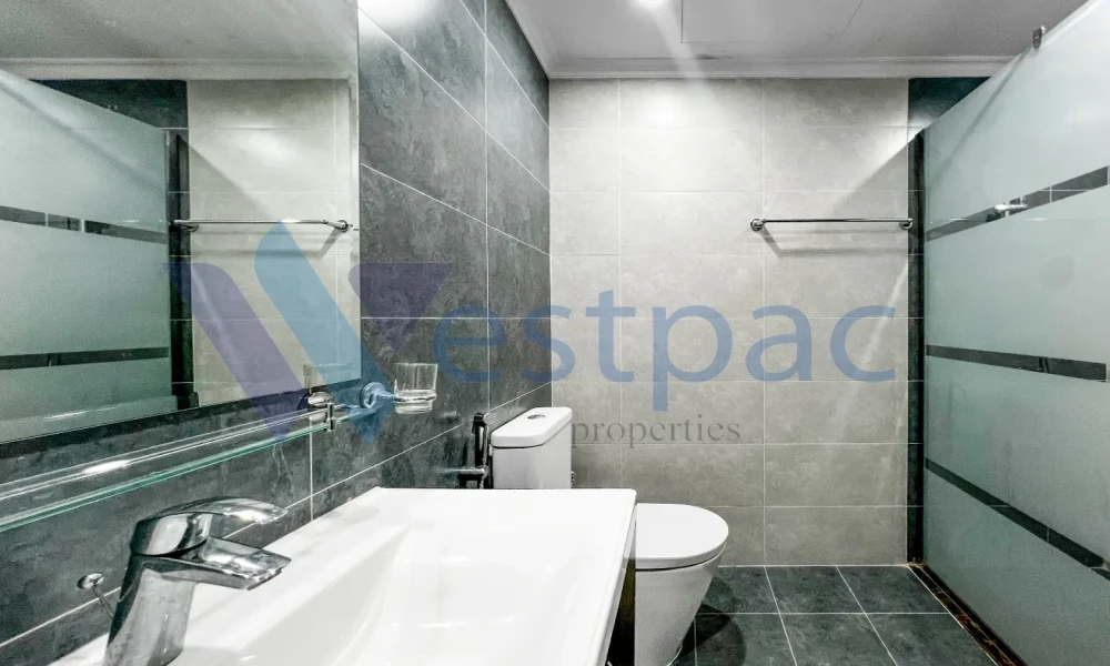 MODERN 2 BHK APARTMENT FOR RENT | FF | BALCONY - Image 7