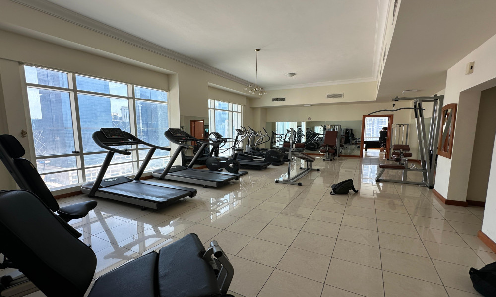 Spacious 2 BHK | Fully Furnished at West Bay - Image 6