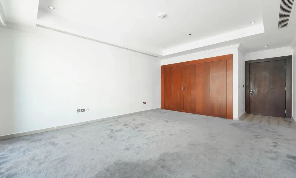 Spacious 2BHK in Porto Arabia - Image 4