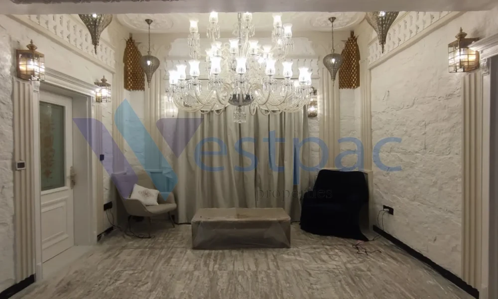 SPACIOUS 2BHK | SF | BALCONY | PRIME LOCATION