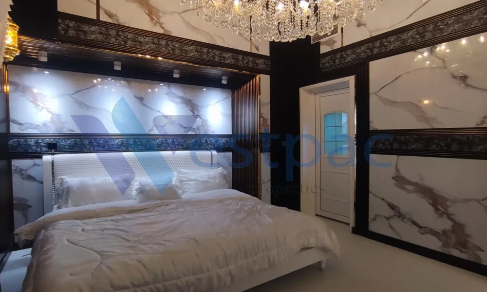 SPACIOUS 2BHK | SF | BALCONY | PRIME LOCATION small 3