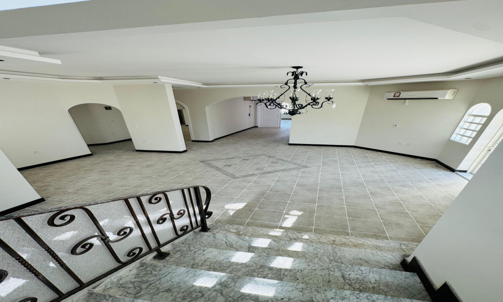 Stand-alone villa available at Thumama small 3